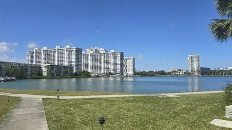 2929 Point East Drive Aventura FL 33160