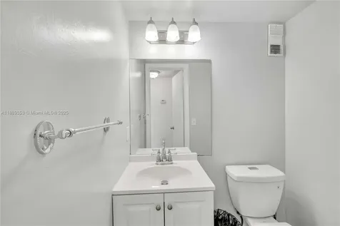 13500 NE 3rd Court North Miami FL 33161