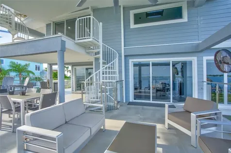 67 N Bounty Lane Key Largo FL 33037