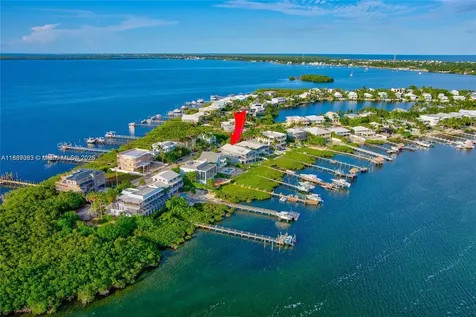 67 N Bounty Lane Key Largo FL 33037