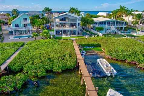 67 N Bounty Lane Key Largo FL 33037