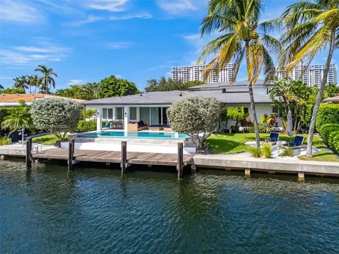 1370 NE 103rd Street Miami Shores FL 33138