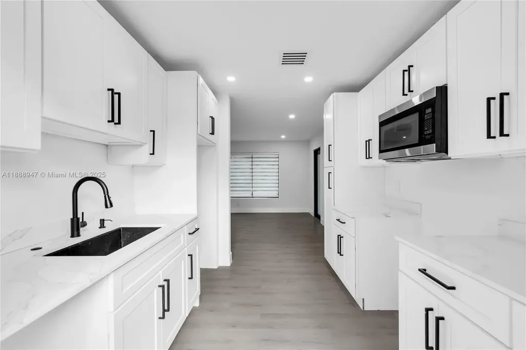 1341 SE 10th Avenue Fort Lauderdale FL 33316