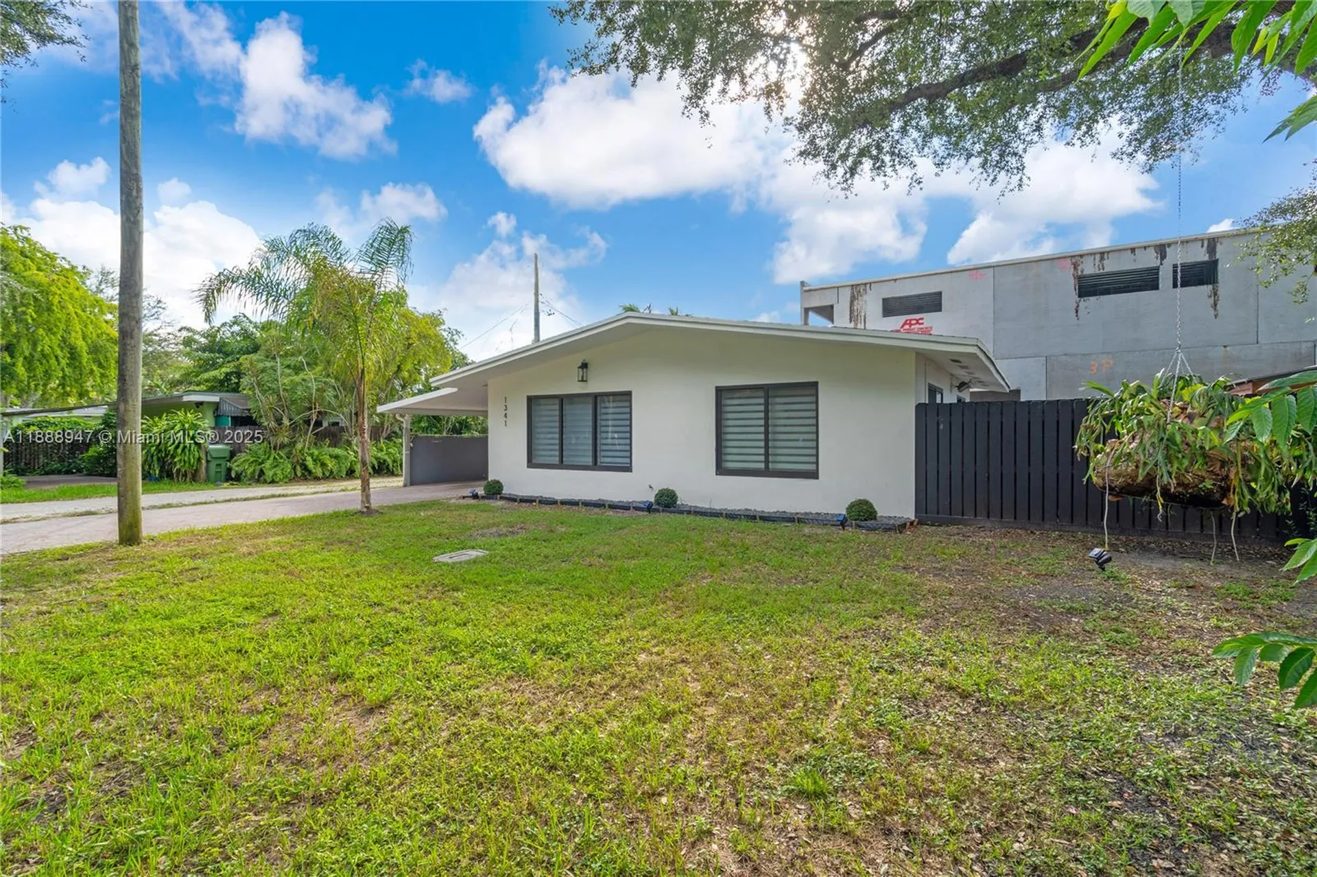 1341 SE 10th Avenue Fort Lauderdale FL 33316