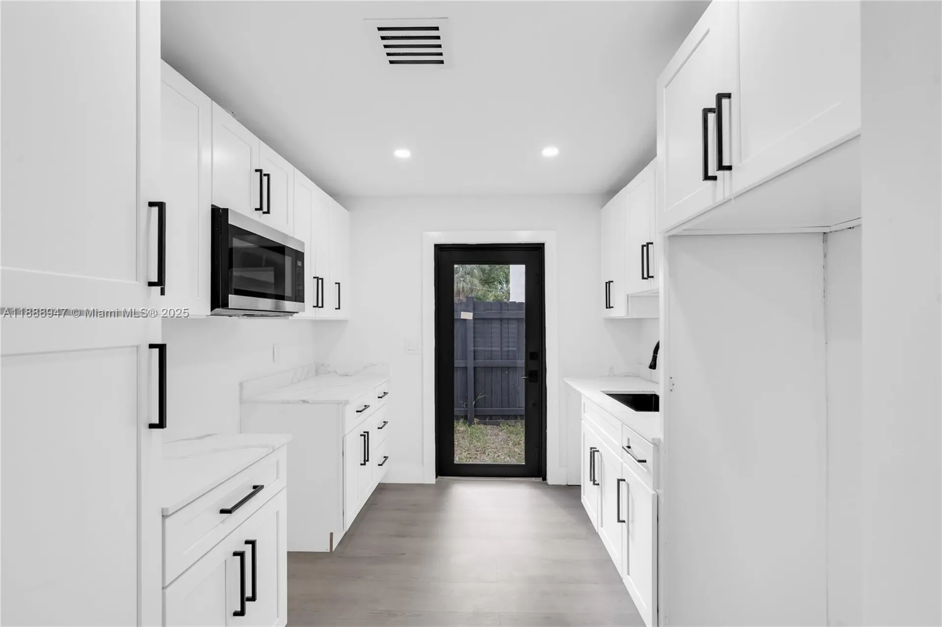 1341 SE 10th Avenue Fort Lauderdale FL 33316