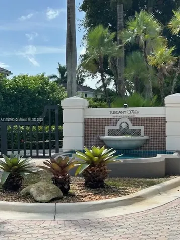 8523 SW 139th Terrace Palmetto Bay FL 33158