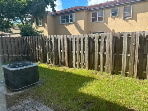 1490 NE 33rd Avenue Homestead FL 33033