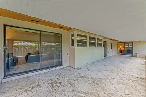11614 SW 101st Terrace Miami FL 33176