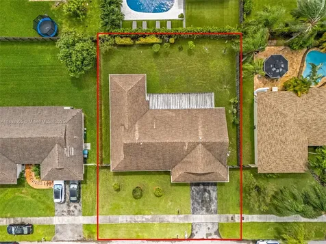 11614 SW 101st Terrace Miami FL 33176
