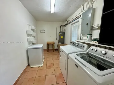 9765 SW 74th Street Miami FL 33173