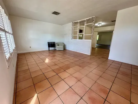 9765 SW 74th Street Miami FL 33173