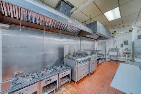 Restaurant And Bar For Sale On N Pine Island Road In Tamarac/sunrise Tamarac FL 33351