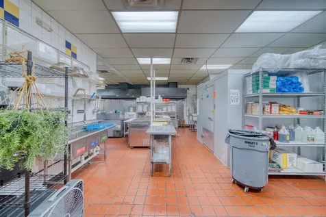 Restaurant And Bar For Sale On N Pine Island Road In Tamarac/sunrise Tamarac FL 33351