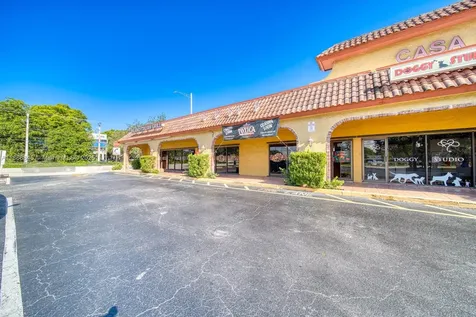 Restaurant And Bar For Sale On N Pine Island Road In Tamarac/sunrise Tamarac FL 33351