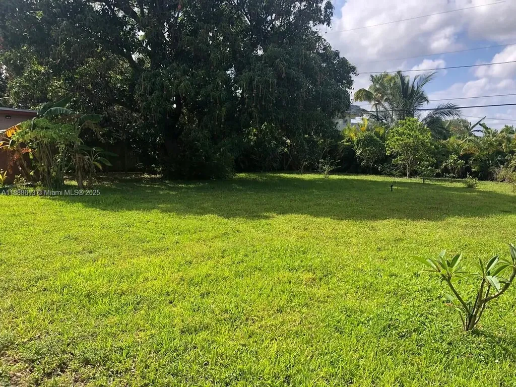 2815 Jackson Street Hollywood FL 33020