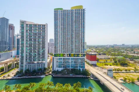 185 SW 7th Street Miami FL 33130