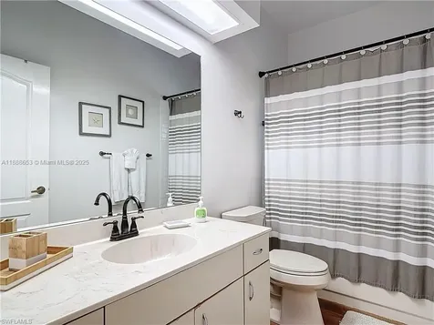 4991 Brixton Court Naples FL 34104