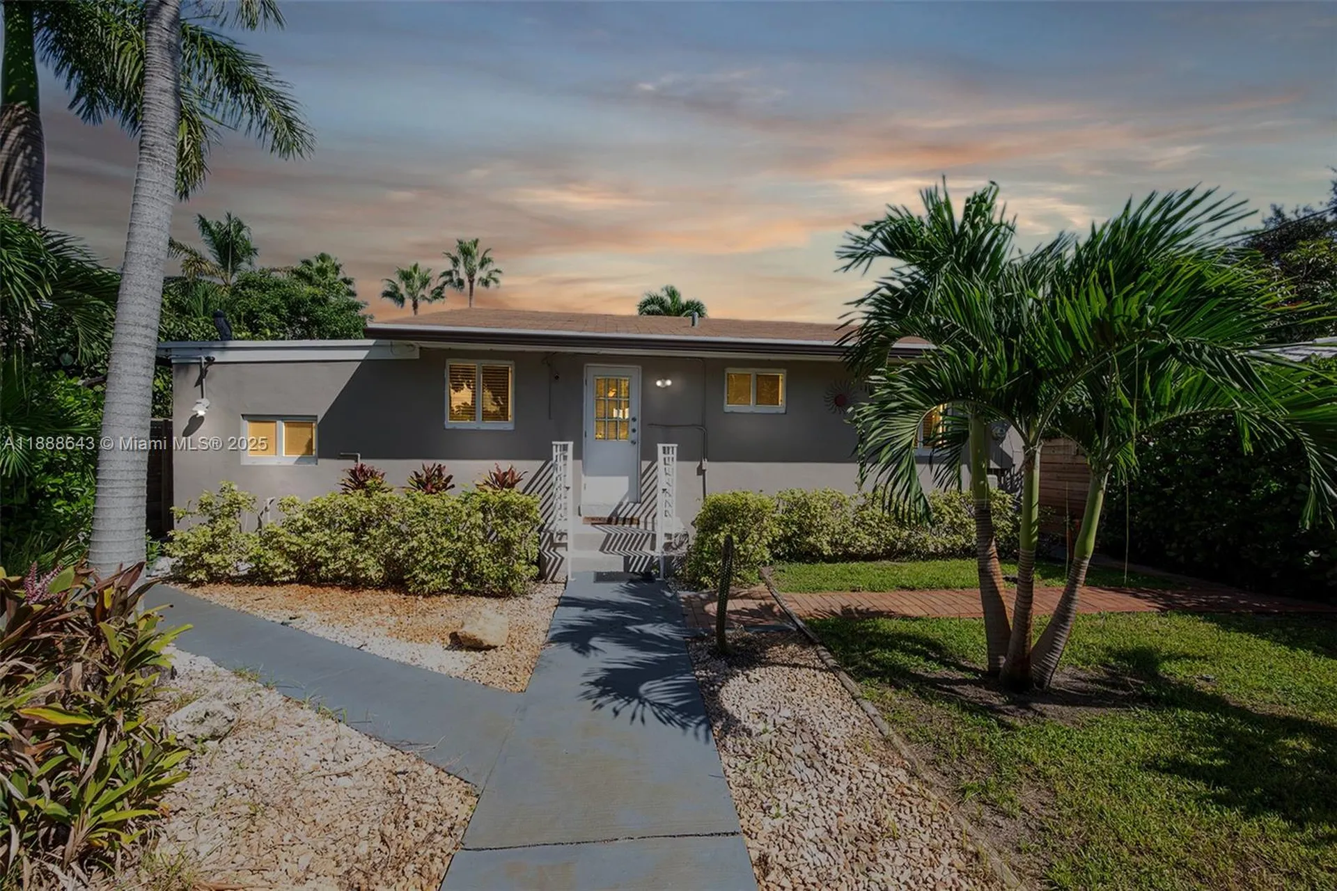 824 NE 17th Court Fort Lauderdale FL 33305