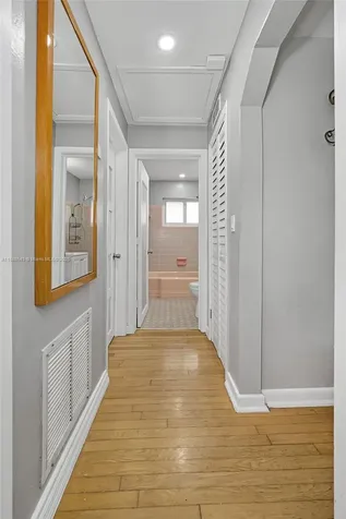 824 NE 17th Court Fort Lauderdale FL 33305