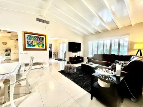 7500 SW 81st Avenue Miami FL 33143