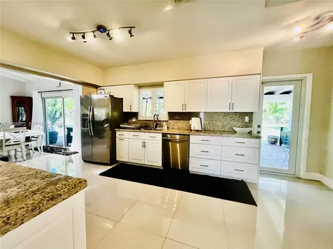7500 SW 81st Avenue Miami FL 33143