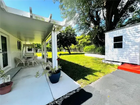 7500 SW 81st Avenue Miami FL 33143