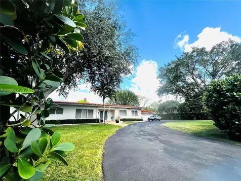7500 SW 81st Avenue Miami FL 33143
