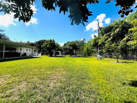 7500 SW 81st Avenue Miami FL 33143