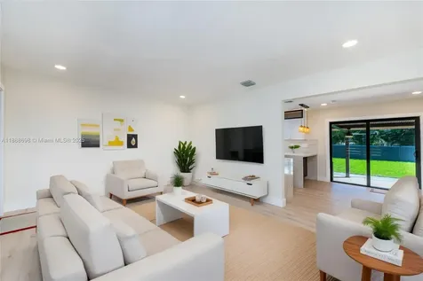 625 Miller Drive Miami Springs FL 33166