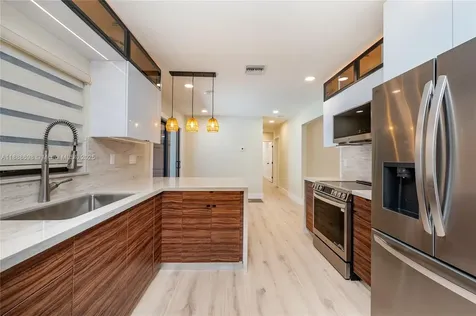 625 Miller Drive Miami Springs FL 33166