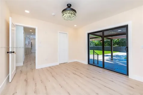 625 Miller Drive Miami Springs FL 33166