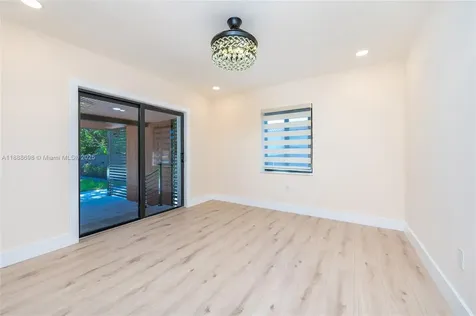 625 Miller Drive Miami Springs FL 33166