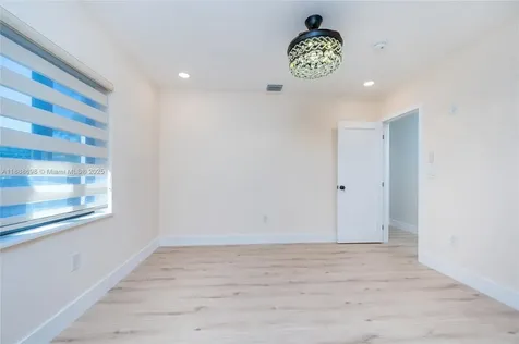 625 Miller Drive Miami Springs FL 33166