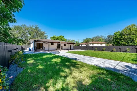 625 Miller Drive Miami Springs FL 33166
