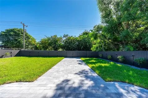 625 Miller Drive Miami Springs FL 33166