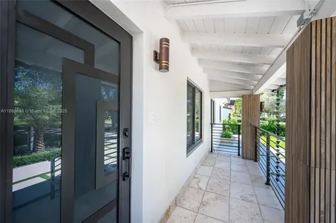 625 Miller Drive Miami Springs FL 33166