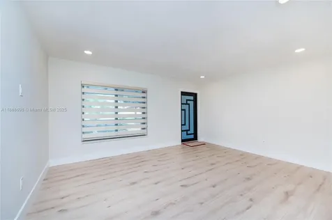 625 Miller Drive Miami Springs FL 33166