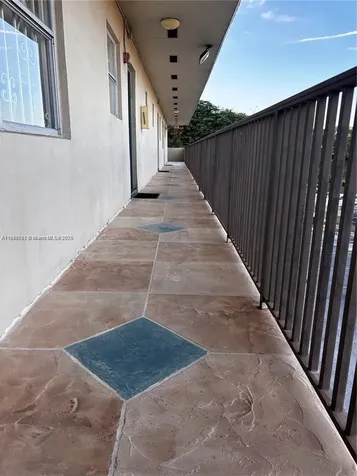 7505 SW 82nd Street Miami FL 33143