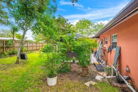 9710 SW 74th Street Miami FL 33173