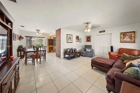 9710 SW 74th Street Miami FL 33173