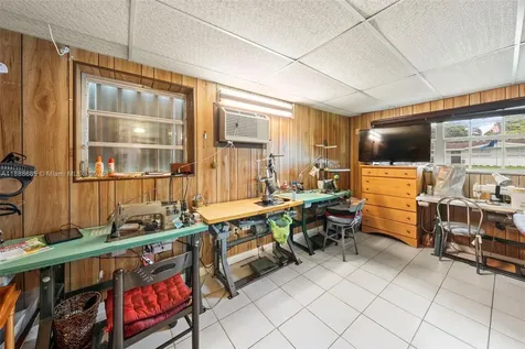 9710 SW 74th Street Miami FL 33173