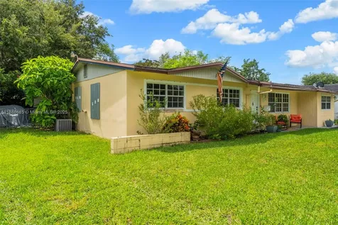 9710 SW 74th Street Miami FL 33173