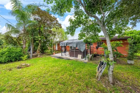 9710 SW 74th Street Miami FL 33173