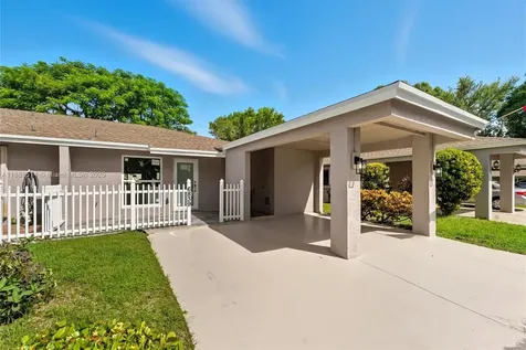 6839 Moonlit Drive Delray Beach FL 33446