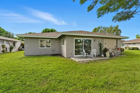 6839 Moonlit Drive Delray Beach FL 33446