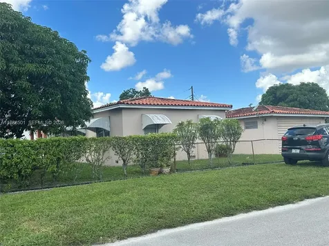 265 W 55th Street Hialeah FL 33012