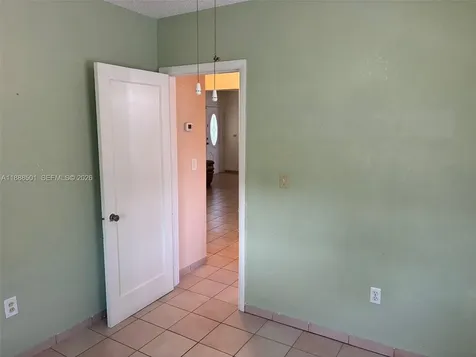 265 W 55th Street Hialeah FL 33012
