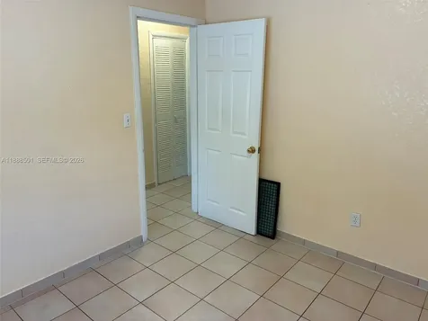 265 W 55th Street Hialeah FL 33012