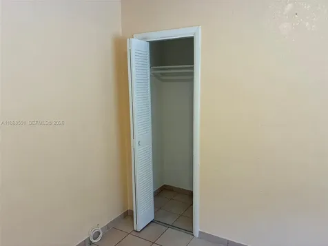 265 W 55th Street Hialeah FL 33012
