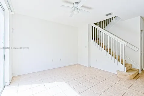 1015 NE 41st Place Homestead FL 33033